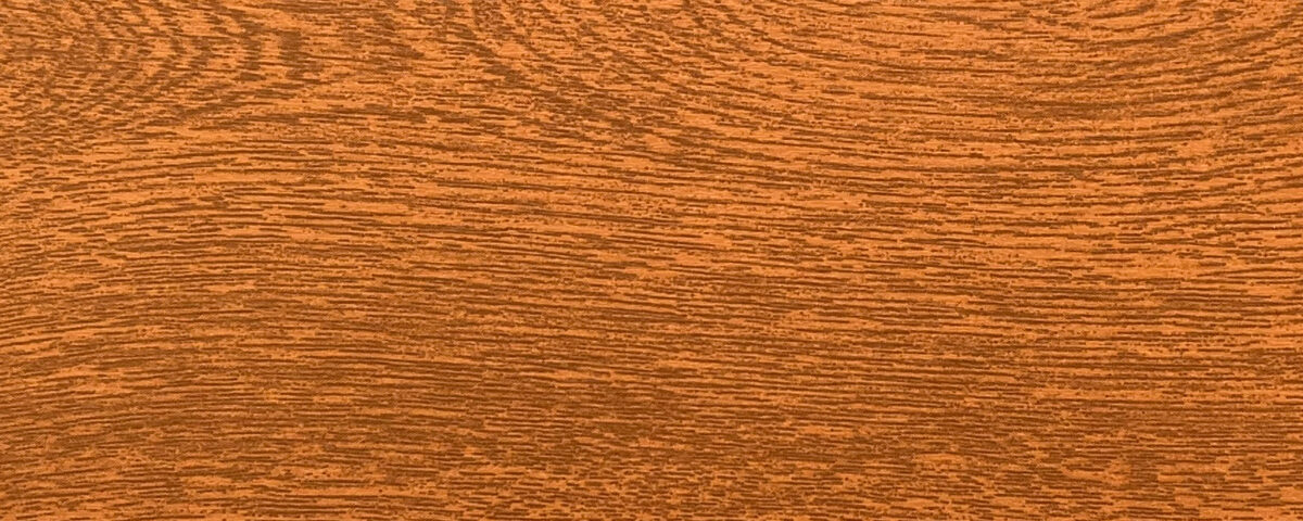 Decorative wood-effect finish for Impercold cold room panels, ideal for commercial environments and aesthetic customizations.