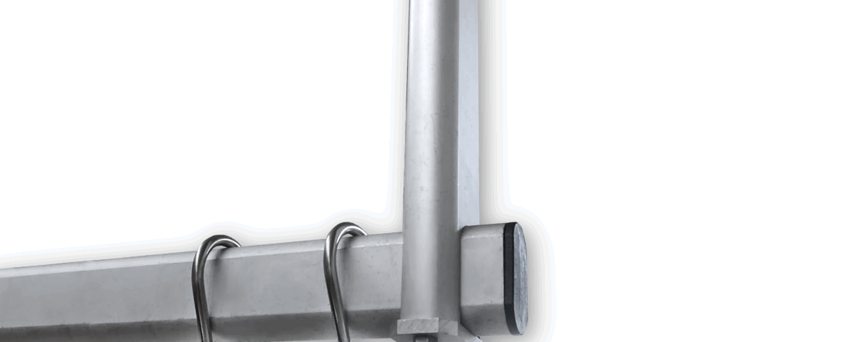 Stainless steel hooks for Impercold cold rooms, ideal for hanging equipment or products in refrigerated environments.