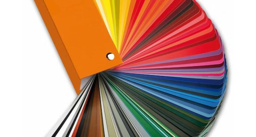 Color palette showing the various shades available for Impercold panels, used in the production of cold rooms.