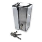 Verchromtes Schloss Modell 24-CR Impercold für Kühlraumtüren, mit glänzender und widerstandsfähiger Oberfläche.